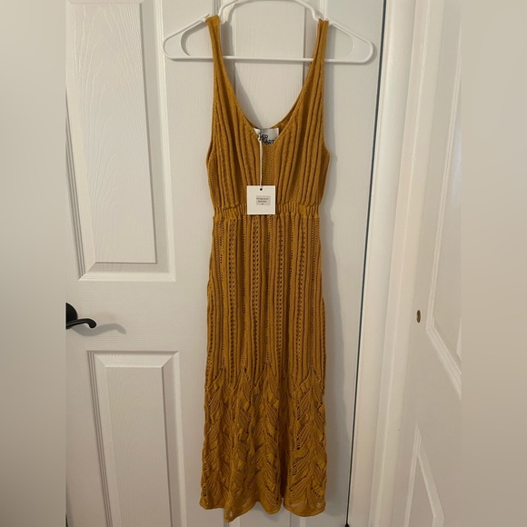 Paper Heart dress - Picture 1 of 4